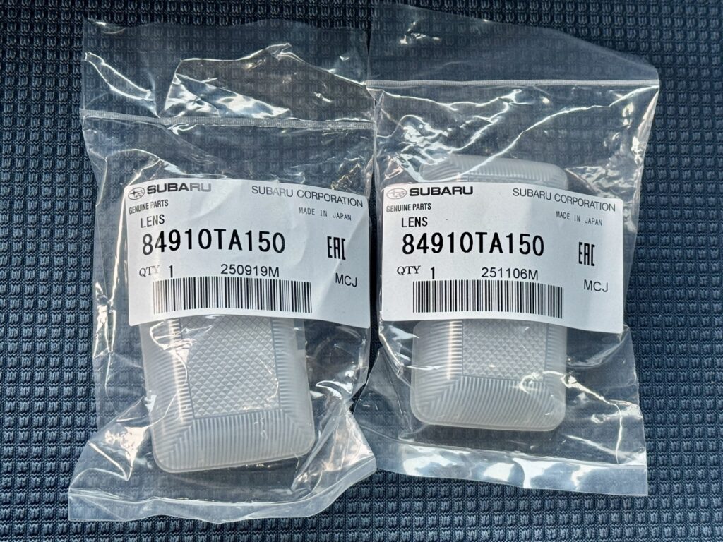 スバル純正部品 ルームランプカバー 品番84910TA150
